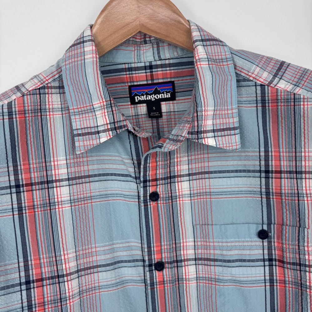 Patagonia Puckerware Shirt Mens S Blue Plaid Short Sleeve Button‎ Up Outdoor